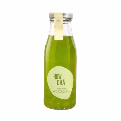 PB Howcha Green Apple flavoured tea, with lychee popping boba