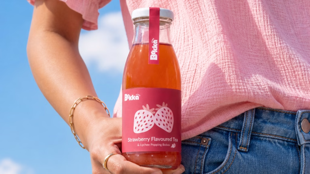 BOKKA ready-to-drink strawberry bubble tea