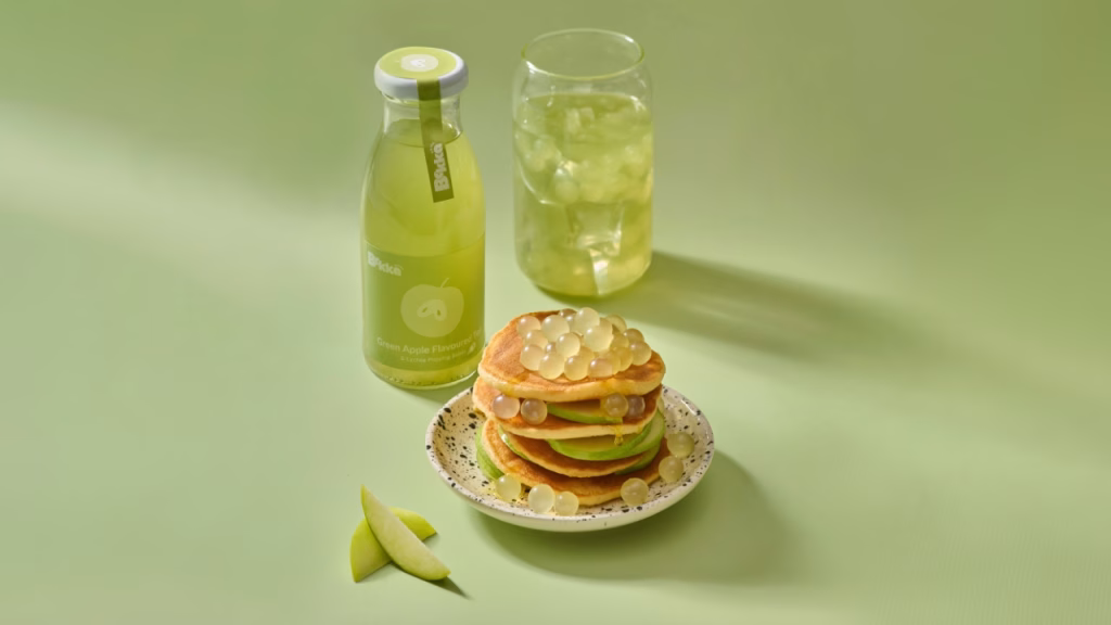 BOKKA ready-to-drink green apple bubble tea